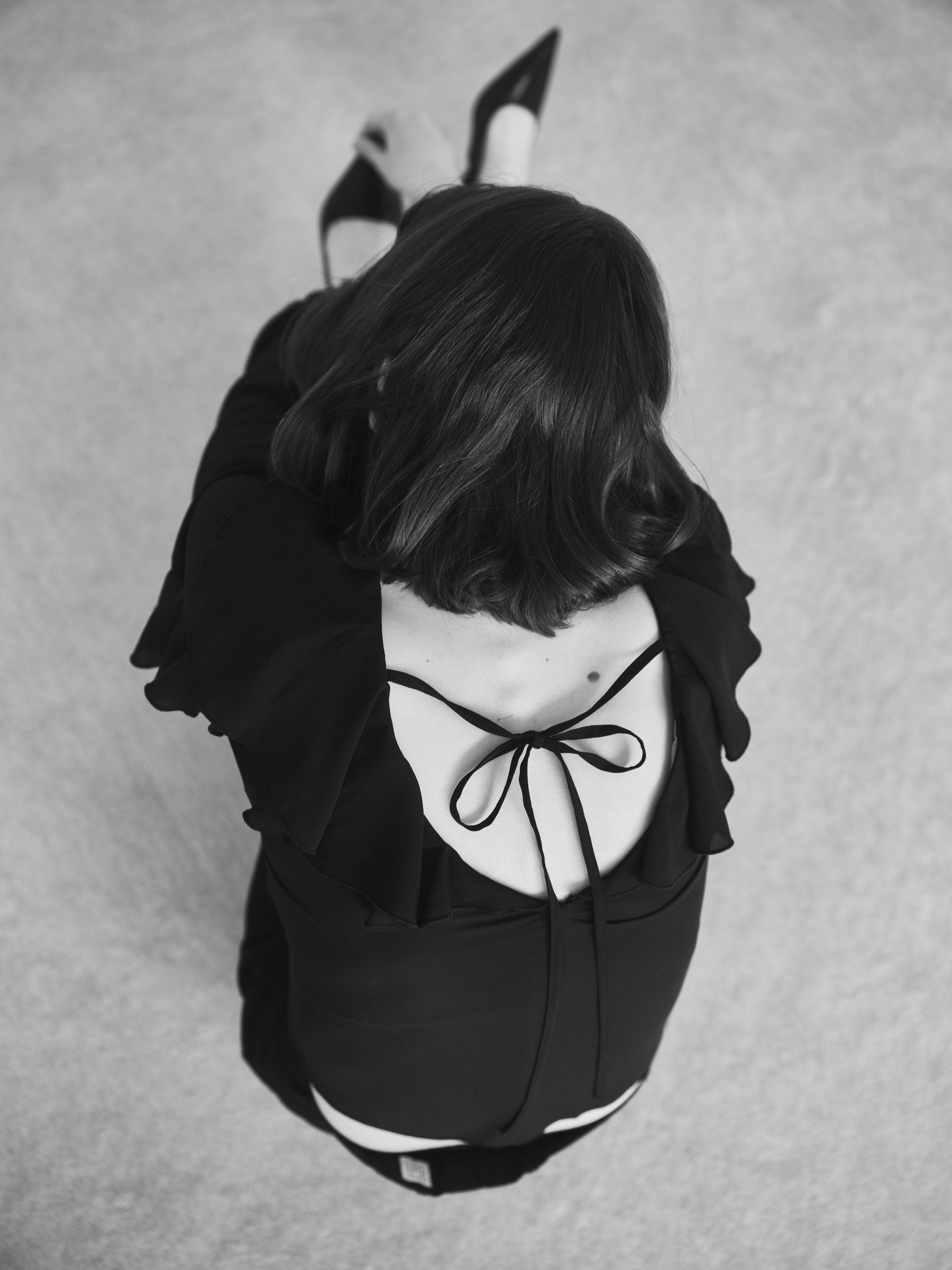 NEROLI SS26 image_root/ドレープ ラッフルブラウス/260312_NEROLI_159.jpg