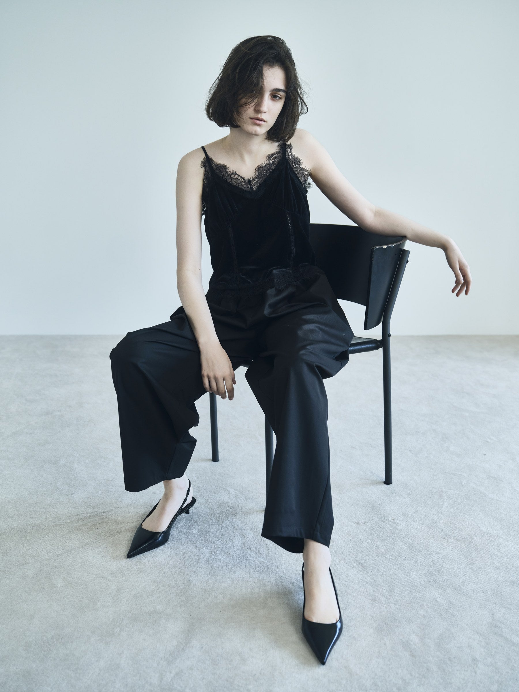 NEROLI SS26 image_root/シャーベロア ランジェリーキャミソール/260312_NEROLI_213.jpg