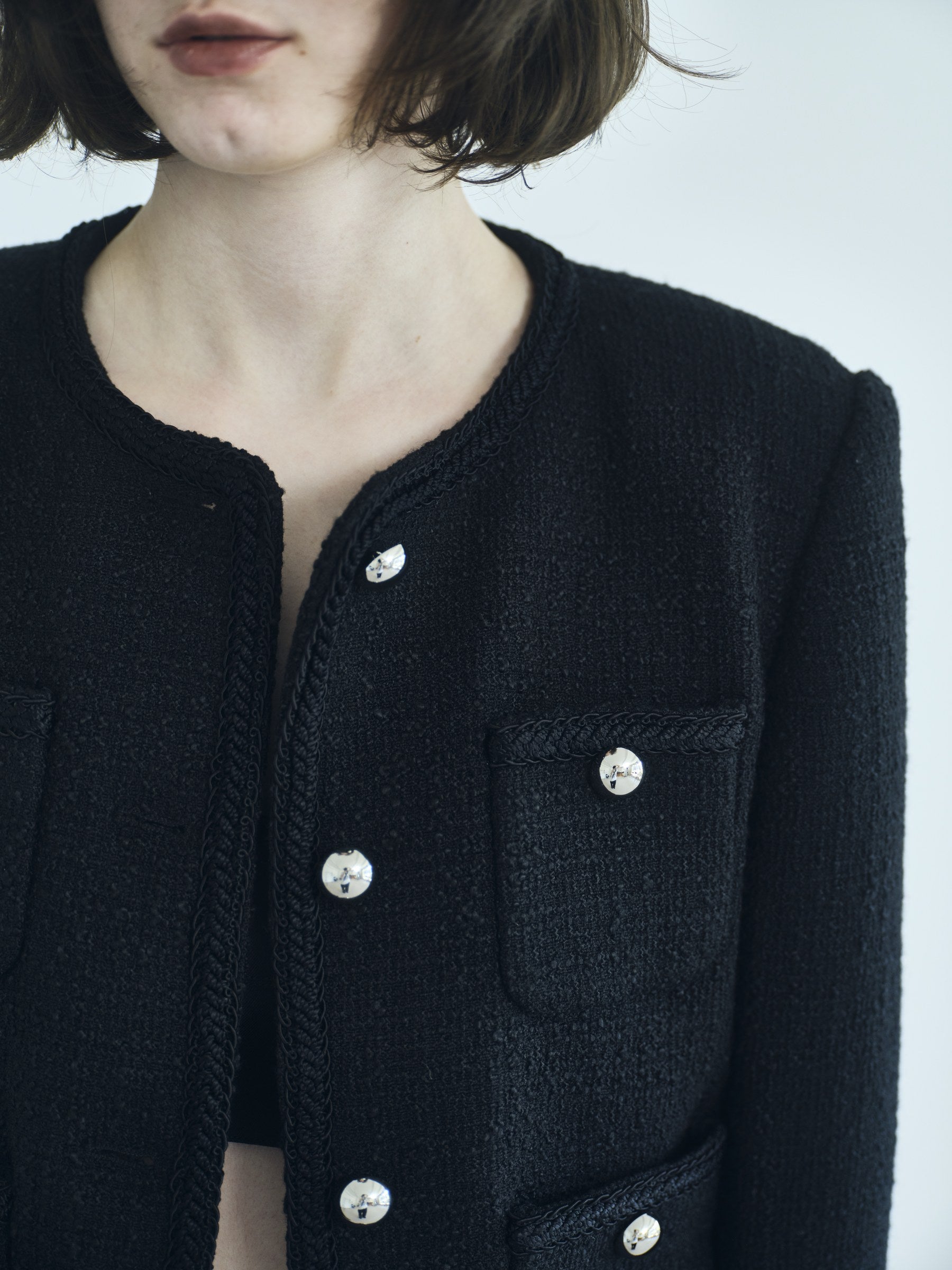 NEROLI SS26 image_root/オーバーショルダー ツイードジャケット/260312_NEROLI_262.jpg