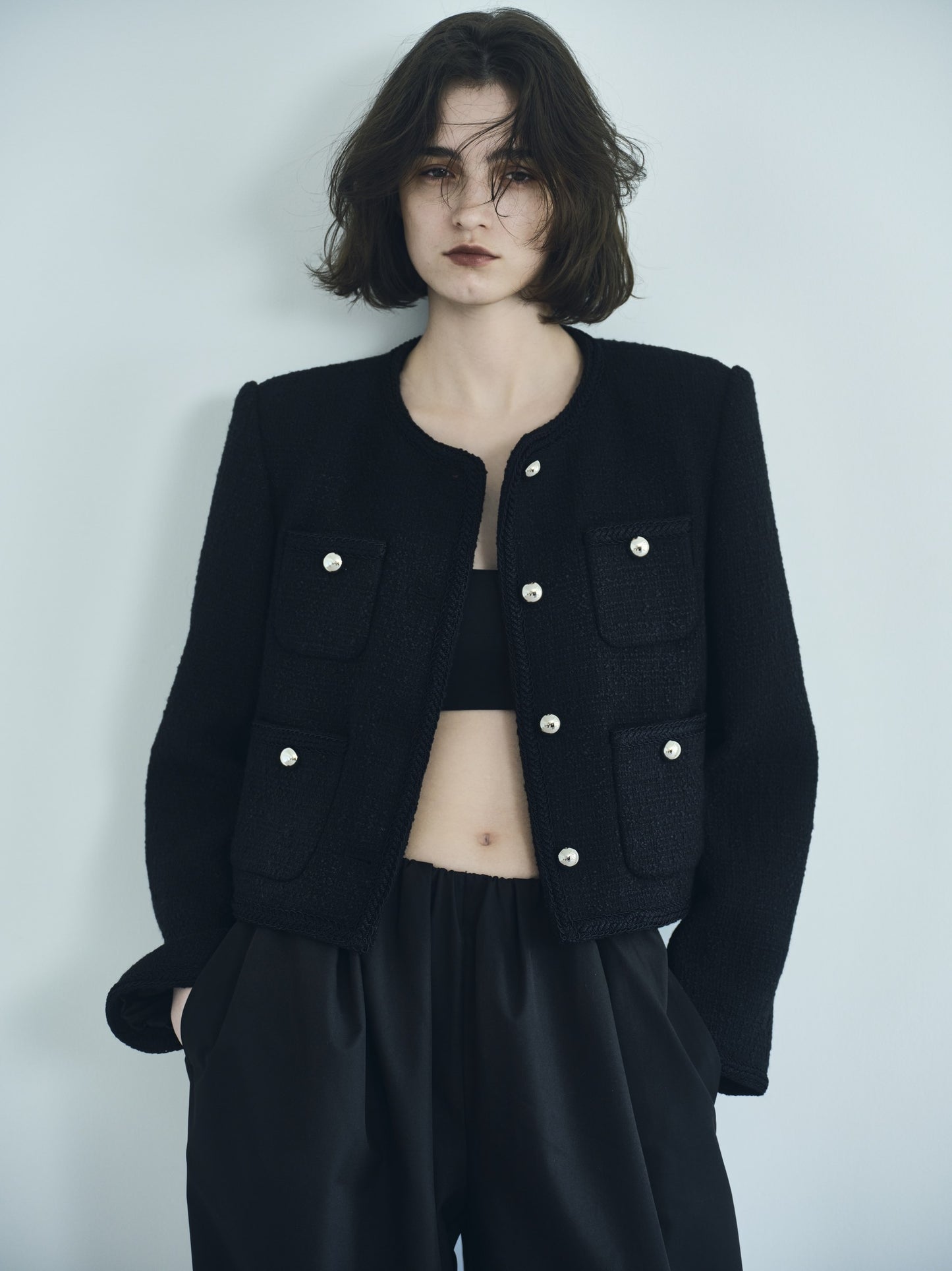 NEROLI SS26 image_root/オーバーショルダー ツイードジャケット/260312_NEROLI_269.jpg