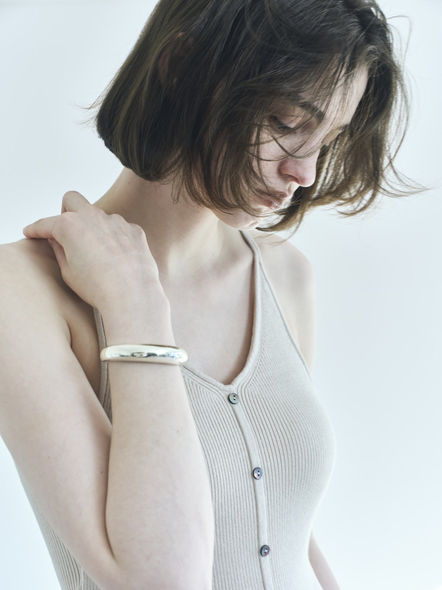 NEROLI SS26 image_root/シルク混リブ ボディスーツ/260312_NEROLI_446.jpg